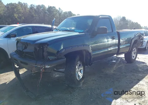 2004 Chevrolet Silverado 1500 Work Truck z USA, uszkodzony, nr VIN 1GCEK14X84Z316339